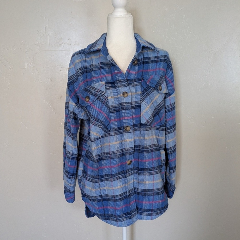 SO Womens‎ Small Blue Plaid Flannel Shirt Jacket Shacket Oversized